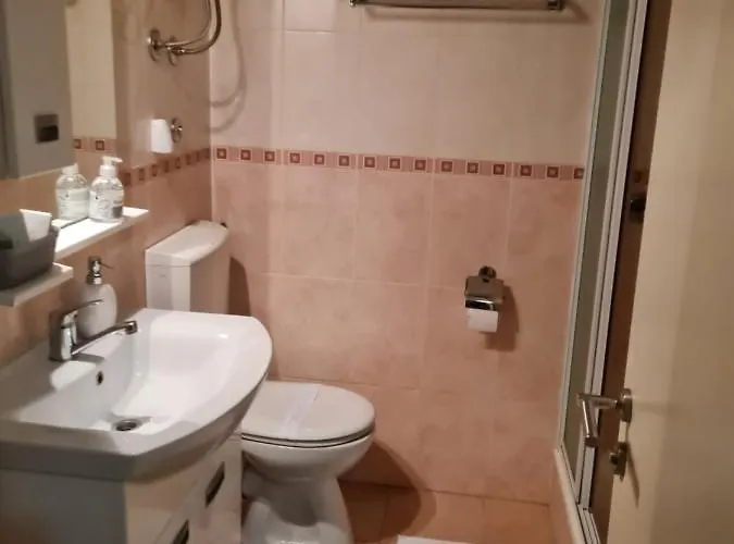 Inchy Accommodation - Heritage Rooms In Diocletian'S Palace 3* Split