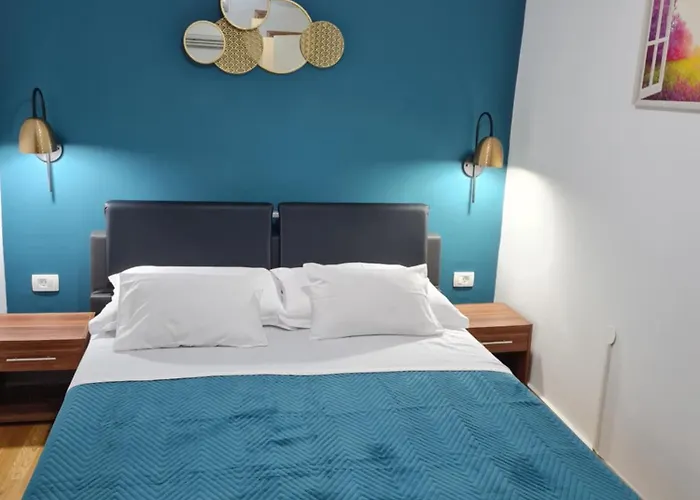 Pensión Inchy Accommodation - Heritage Rooms In Diocletian'S Palace 3*