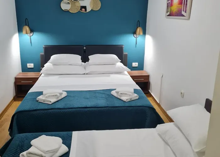 Pensión Inchy Accommodation - Heritage Rooms In Diocletian'S Palace Split