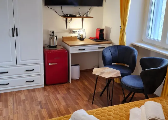 Pensión Inchy Accommodation - Heritage Rooms In Diocletian'S Palace 3*
