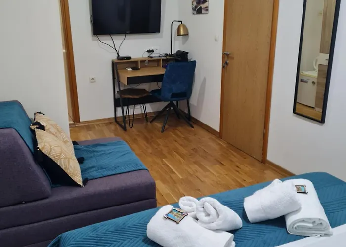 Inchy Accommodation - Heritage Rooms In Diocletian'S Palace Pensión Split