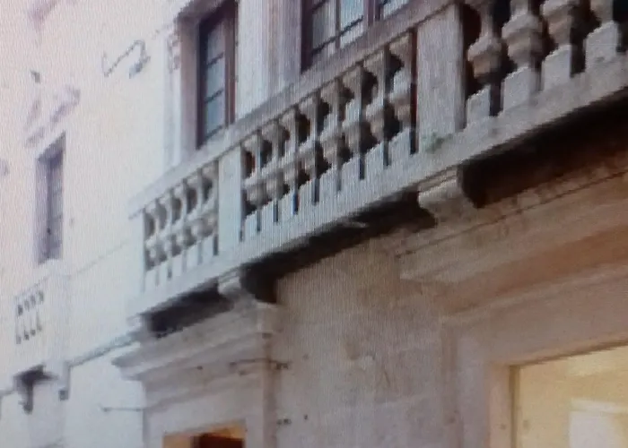Pensión Inchy Accommodation - Heritage Rooms In Diocletian'S Palace Split