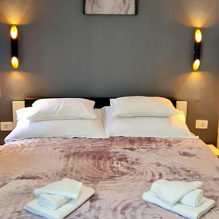 Guest house Inchy - In The Center Of Diocletian's Palace