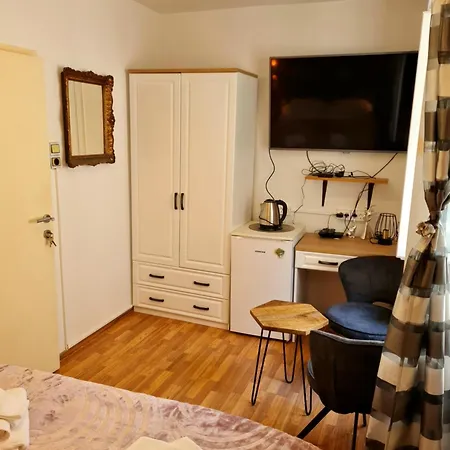 Inchy - In The Center Of Diocletian's Palace 3*