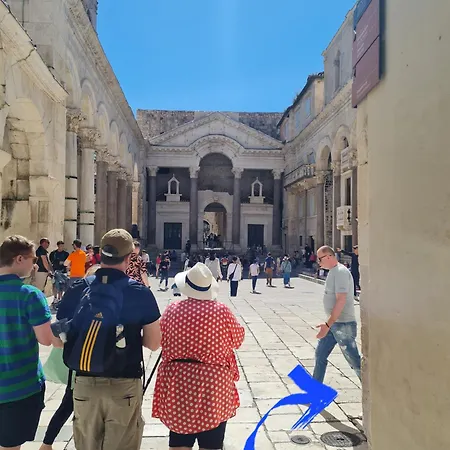 Inchy - In The Center Of Diocletian's Palace Gæstehus