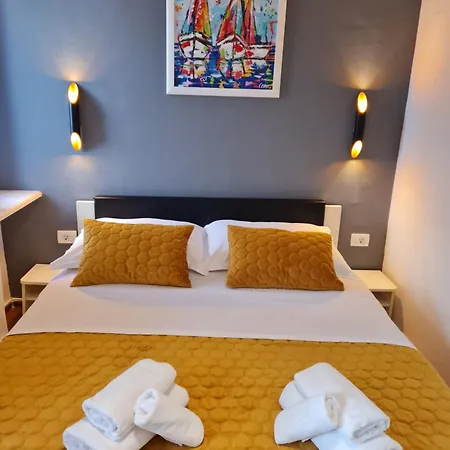 Inchy - In The Heart Of Diocletian's Palace 4* ספליט