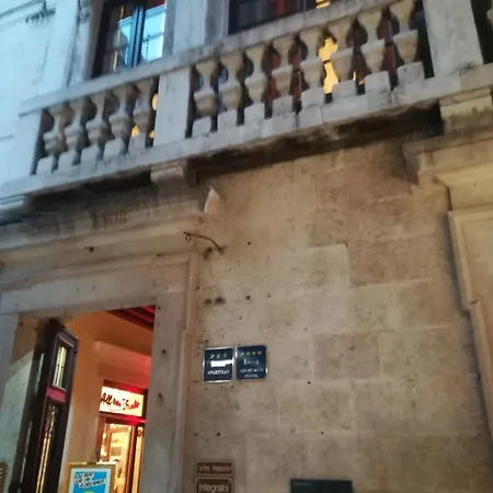 Inchy - In The Heart Of Diocletian's Palace Pensionat 4*