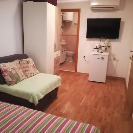 Gasthuis Inchy - In The Center Of Diocletian's Palace