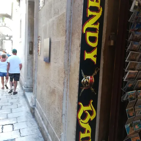 Inchy - In The Center Of Diocletian's Palace