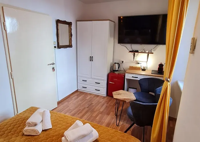 بيت ضيافة Inchy Accommodation - Heritage Rooms In Diocletian'S Palace سبليت